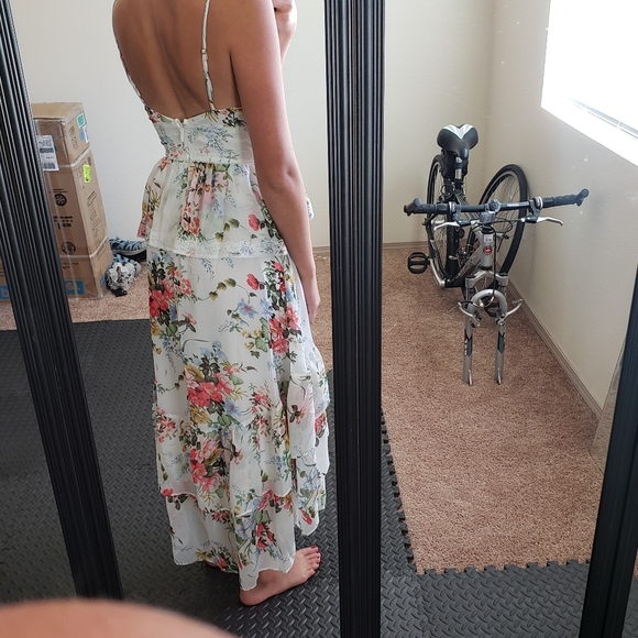 Floral Vici Dress - Picture 5 of 13